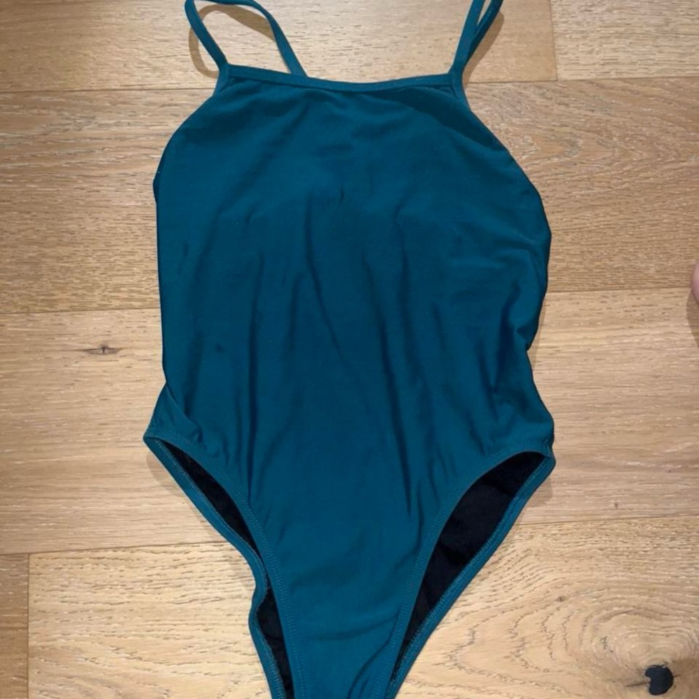 Jolyn One Piece